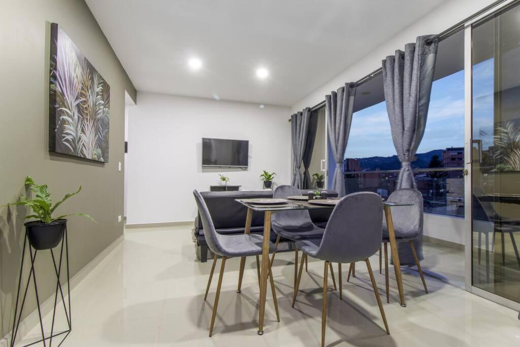 ميديلين Amplio Apartamento En Calasanz - Estadio المظهر الخارجي الصورة