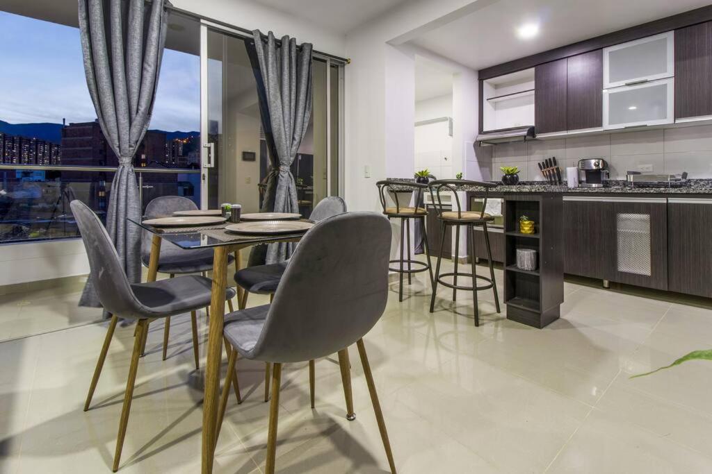 ميديلين Amplio Apartamento En Calasanz - Estadio المظهر الخارجي الصورة