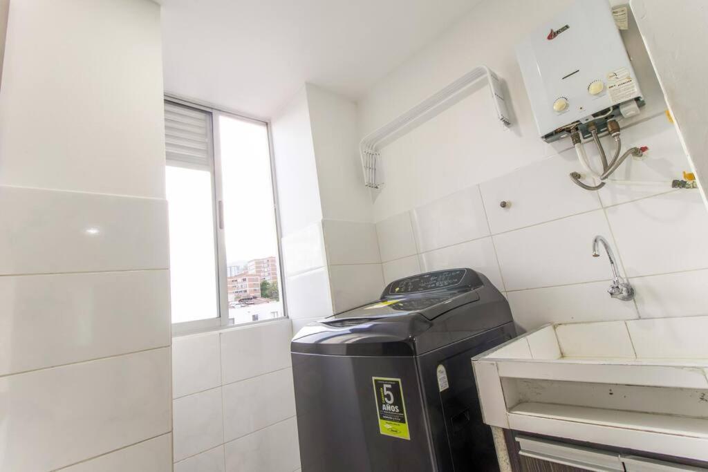 ميديلين Amplio Apartamento En Calasanz - Estadio المظهر الخارجي الصورة